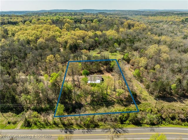 11117 N Highway 59, Cedarville, AR 72932