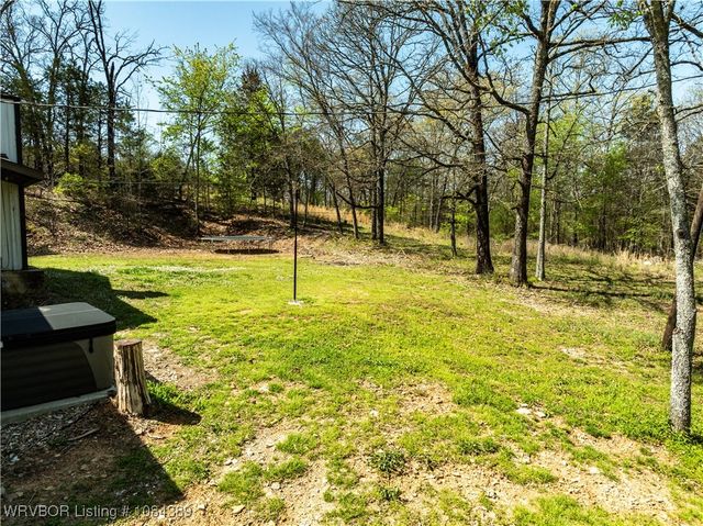 11117 N Highway 59, Cedarville, AR 72932