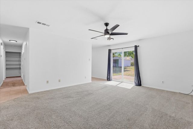 1211 Aspen Drive, Duncanville, TX 75116