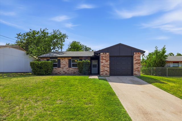 1211 Aspen Drive, Duncanville, TX 75116