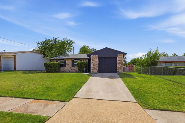 1211 Aspen Drive, Duncanville, TX 75116