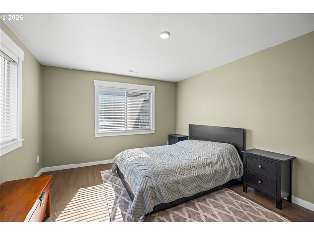 1030 WILLAMINA Ave, Forest Grove, OR 97116