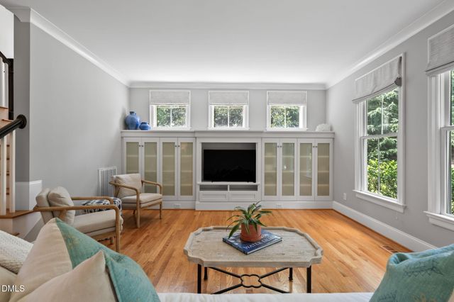 504 Rockgarden Road, Chapel Hill, NC 27516