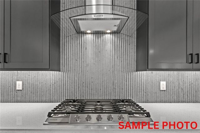2868 N Sumac Drive, Fayetteville, AR 72703