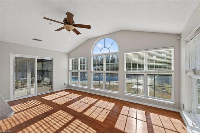 1240 Birch Hill Drive, Kernersville, NC 27284