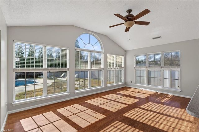 1240 Birch Hill Drive, Kernersville, NC 27284