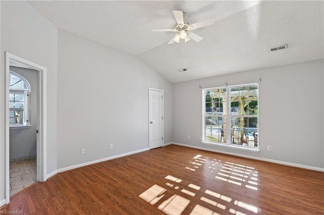 1240 Birch Hill Drive, Kernersville, NC 27284