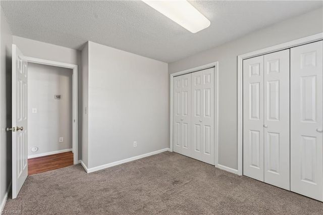 1240 Birch Hill Drive, Kernersville, NC 27284