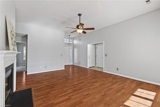 1240 Birch Hill Drive, Kernersville, NC 27284