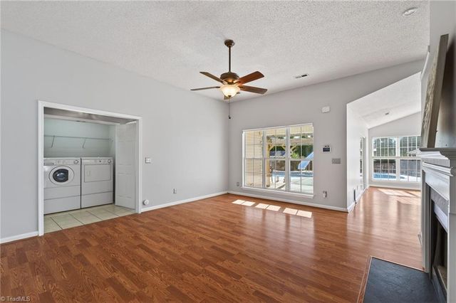 1240 Birch Hill Drive, Kernersville, NC 27284