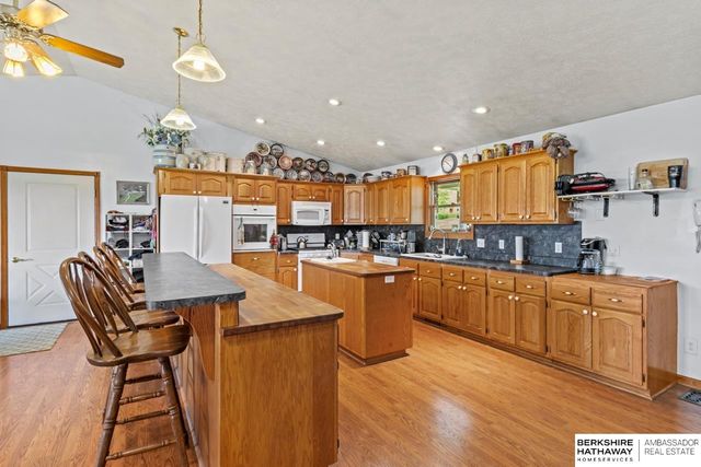 18746 p4 County Road, Herman, NE 68029