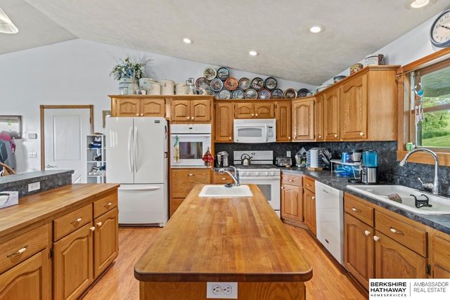 18746 p4 County Road, Herman, NE 68029