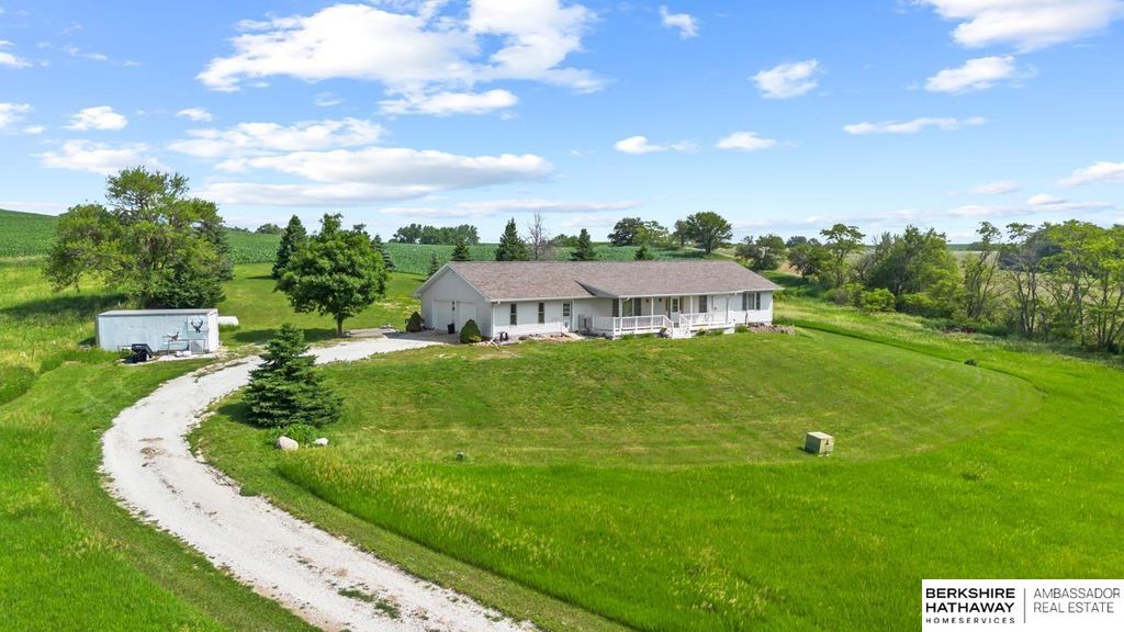 18746 p4 County Road, Herman, NE 68029