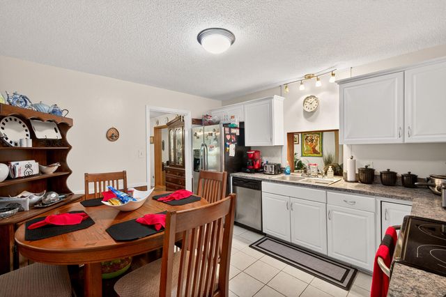 3326 Glenhaven Shores Drive, North Charleston, SC 29420