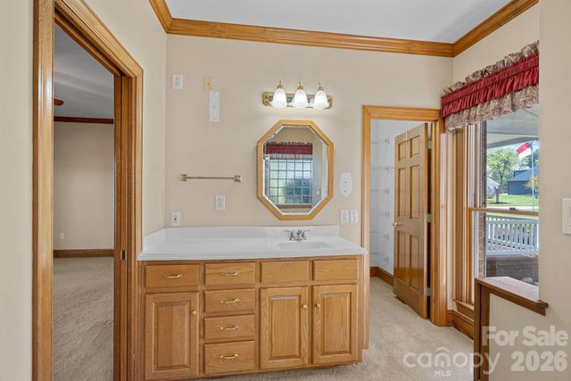 223 Wilson Lake Road, Mooresville, NC 28117
