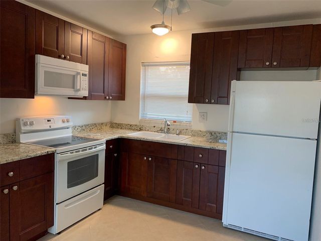 313 N JUPITER AVENUE, Clearwater, FL 33755