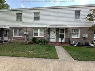 243 Kenna Drive, South Charleston, WV 25309