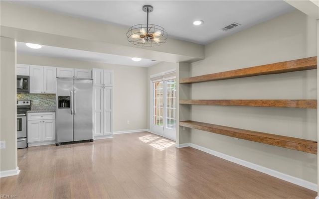 4149 Ohare DR, Virginia Beach, VA 23453