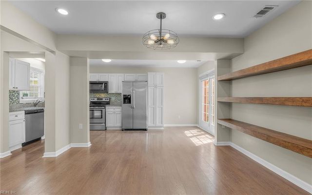 4149 Ohare DR, Virginia Beach, VA 23453