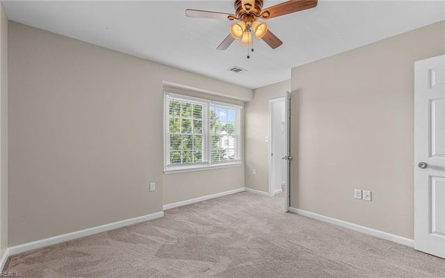 4149 Ohare DR, Virginia Beach, VA 23453