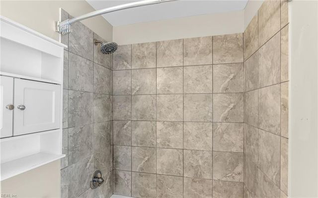 4149 Ohare DR, Virginia Beach, VA 23453