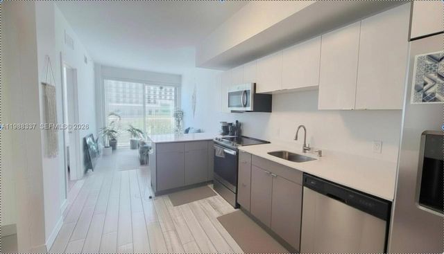 321 NE 26th St 514, Miami, FL 33137