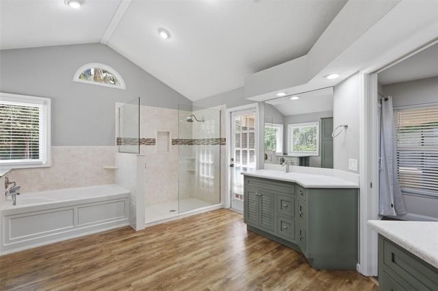 69 SPRING LAKE DRIVE, Debary, FL 32713