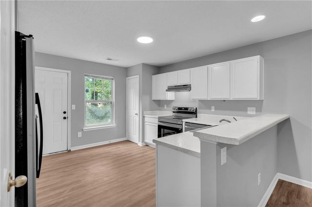 3042 Broadleaf Trail, Fairburn, GA 30213