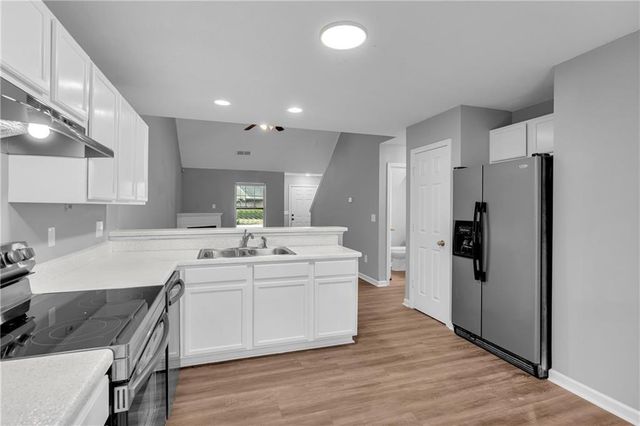 3042 Broadleaf Trail, Fairburn, GA 30213