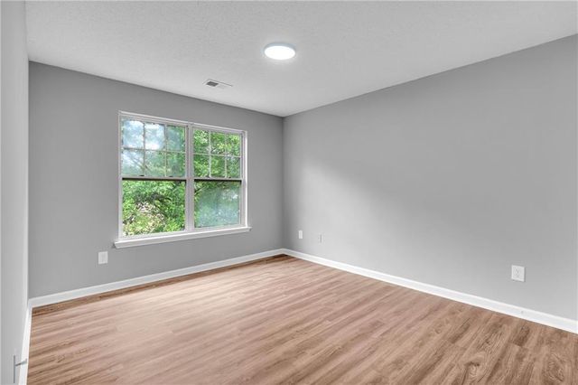 3042 Broadleaf Trail, Fairburn, GA 30213