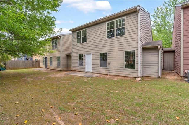 3042 Broadleaf Trail, Fairburn, GA 30213