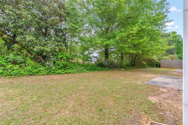 3042 Broadleaf Trail, Fairburn, GA 30213