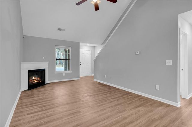 3042 Broadleaf Trail, Fairburn, GA 30213