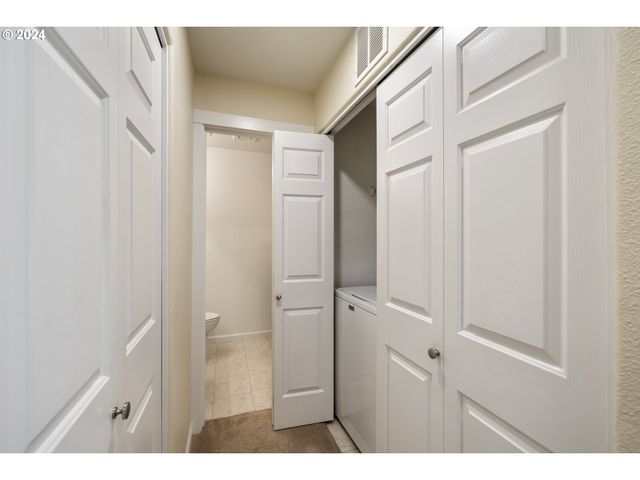 14655 Sw BEARD Rd 201, Beaverton, OR 97007