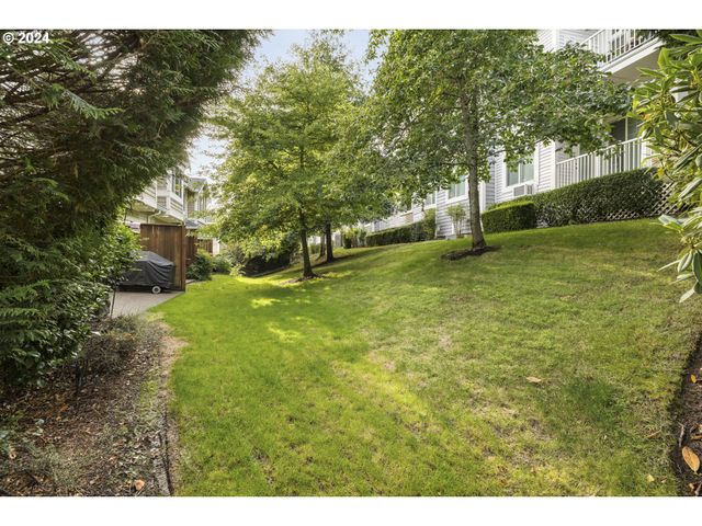 14655 Sw BEARD Rd 201, Beaverton, OR 97007
