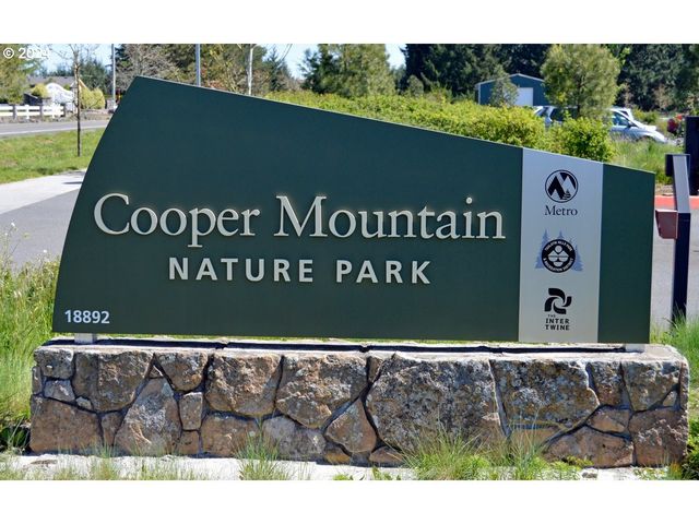 14655 Sw BEARD Rd 201, Beaverton, OR 97007