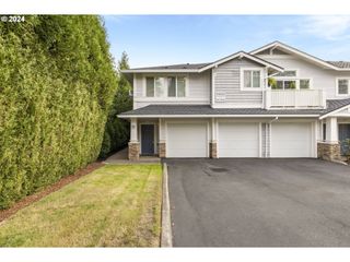 14655 Sw BEARD Rd 201, Beaverton, OR 97007