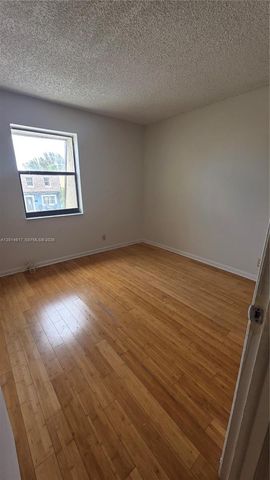 5958 NW 24th Ct 1, Sunrise, FL 33313