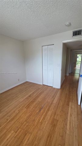 5958 NW 24th Ct 1, Sunrise, FL 33313