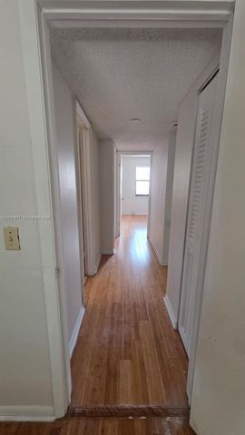 5958 NW 24th Ct 1, Sunrise, FL 33313