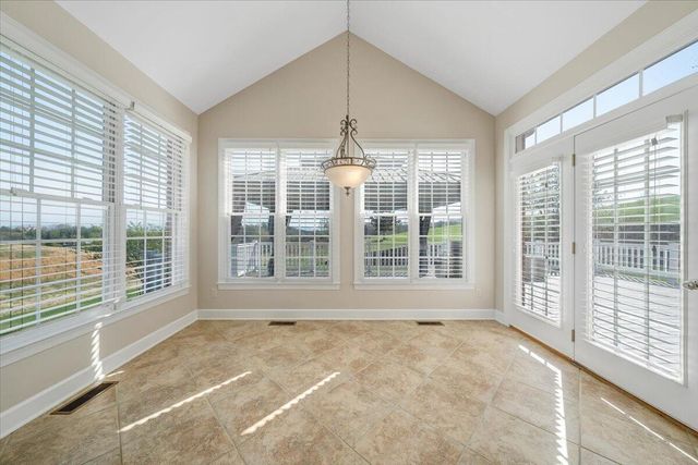 220 Settlers RD, Fincastle, VA 24090