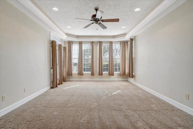 220 Settlers RD, Fincastle, VA 24090