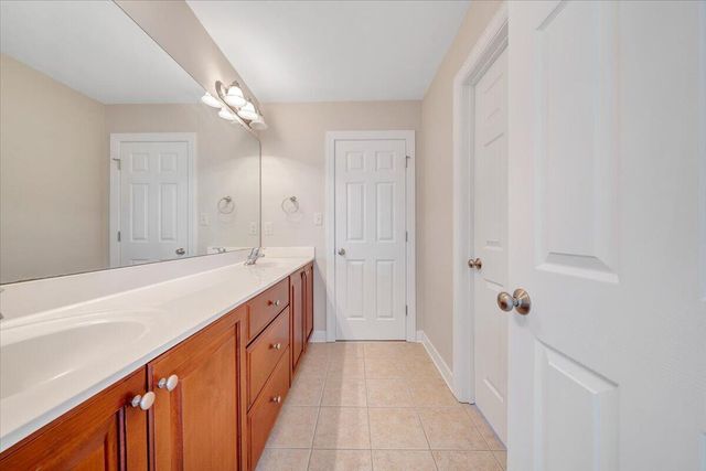 220 Settlers RD, Fincastle, VA 24090