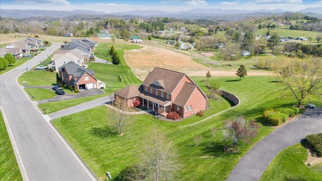 220 Settlers RD, Fincastle, VA 24090