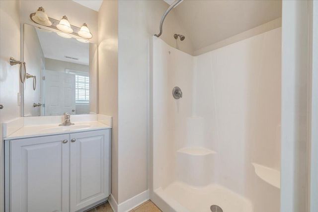 220 Settlers RD, Fincastle, VA 24090