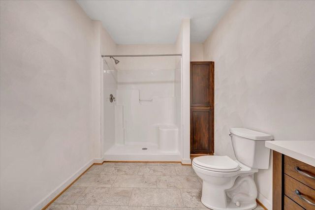 220 Settlers RD, Fincastle, VA 24090