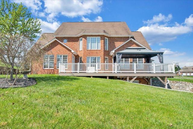220 Settlers RD, Fincastle, VA 24090