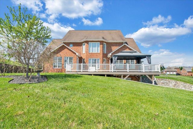 220 Settlers RD, Fincastle, VA 24090