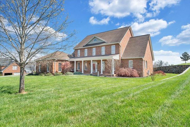 220 Settlers RD, Fincastle, VA 24090