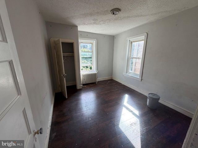 522 W SOMERVILLE AVE, Philadelphia, PA 19120